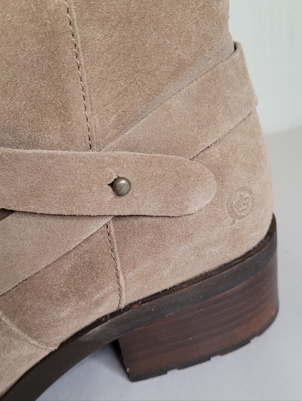 Born Tori Tan Suede Ankle Boots Size 8 - Picture 3 of 11